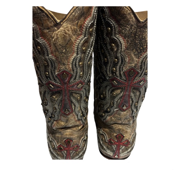 Corral Women's Weathered LD Bronze/Gold Red Wing & Cross Studs 9M - Picture 6 of 12